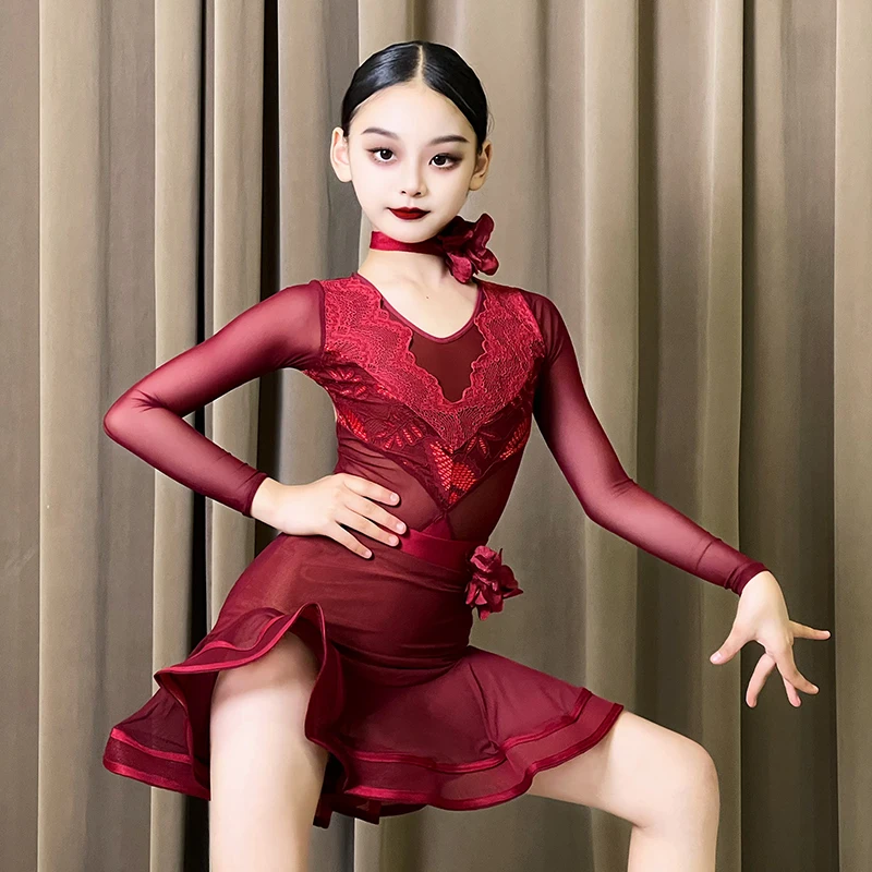 ที่กําหนดเองชุดเต้นรําละตินหญิงฝึกเสื้อผ้าการฝึกอบรมชุดสีแดงสีดําตาข่าย 2 ชิ้นการแข่งขันเต้นรําบอลรูมชุด