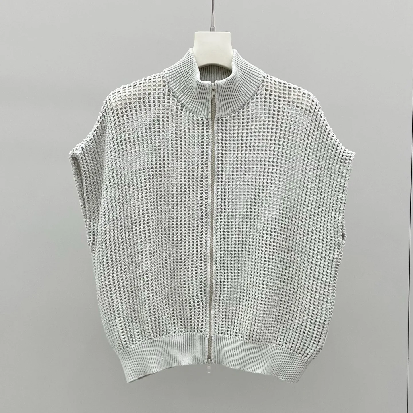 2026Women's Autumn Stand-Collar Cut-Out Cotton-Linen Knit Vest