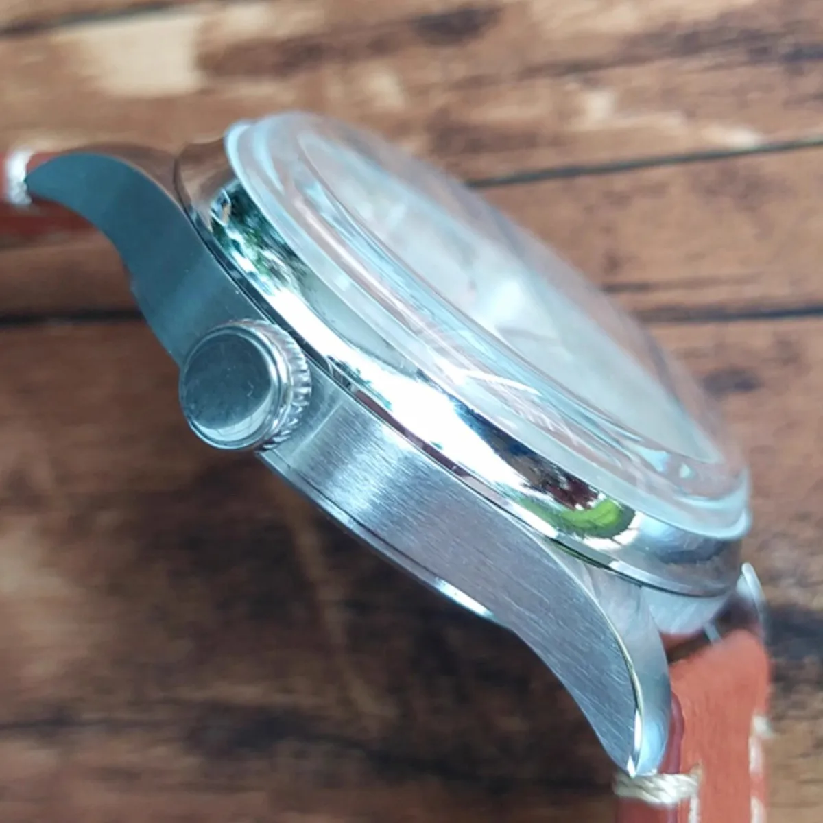 التلقائي شكل ميكانيكي Latty Business Jinggong NH35A مؤشر مضيء التقويم فقاعة مرآة جلدية للرجال