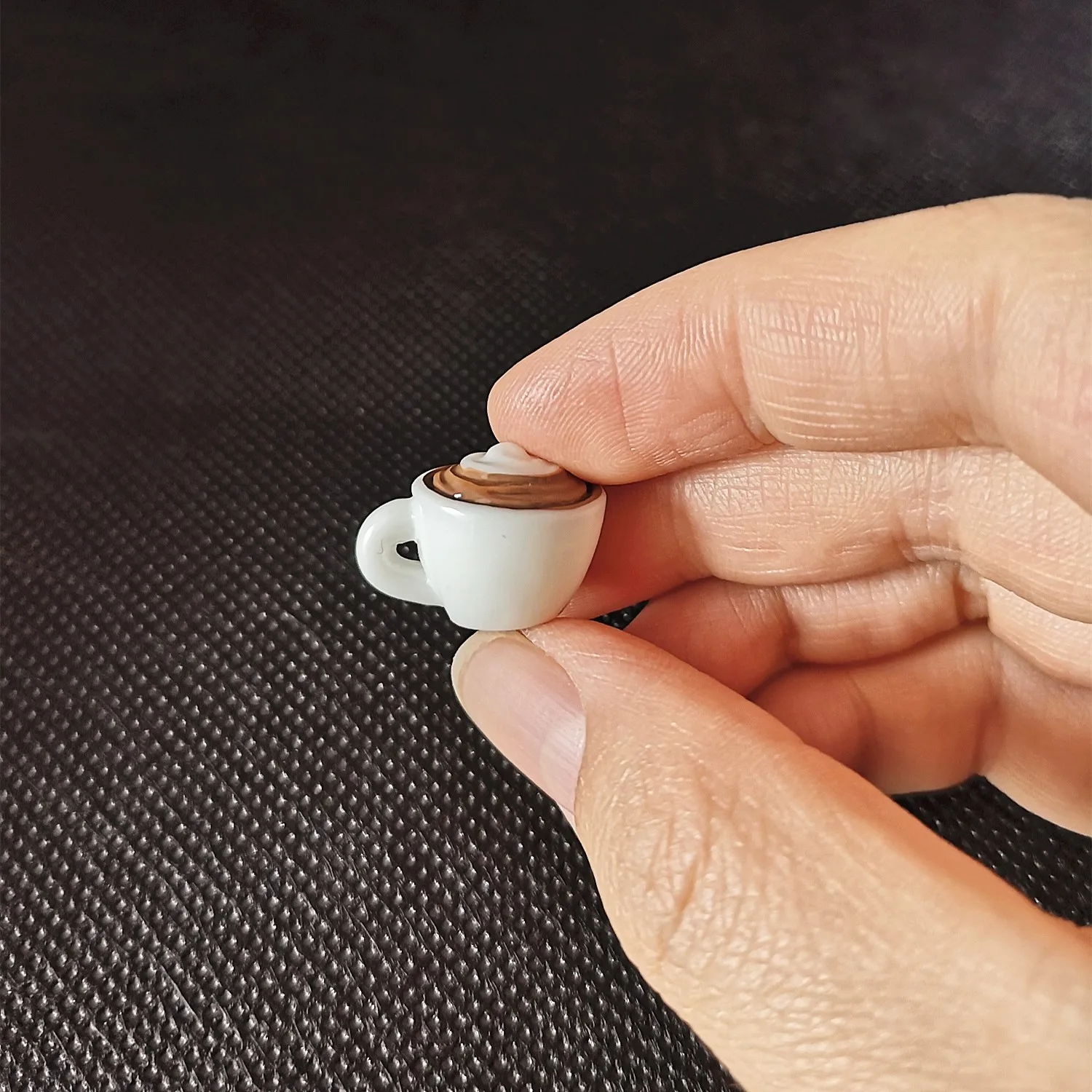 10 stücke Harz Simulierte Mini Kaffee Tasse Für DIY Telefon Fall Dekor Hause Miniatur Lebensmittel Spielen Flasche Für Küche Spielzeug Puppenhaus – Detail 15