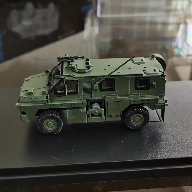 1:72 Completed Bushmaster Armored Vehicles 63031 Bushmaster Armored Vehicles Simulation Model Static Collectible Gift Souvenir