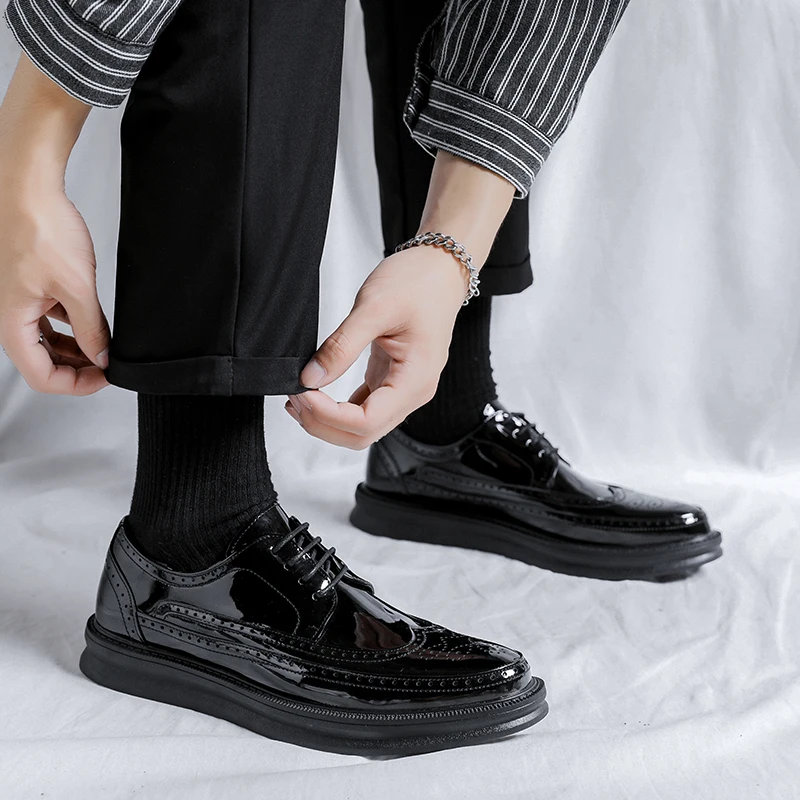 

Glossy Fini Formal oes for Junior And High School Boys Briti Sle Blo Design Flat Bot Performance Suit oes