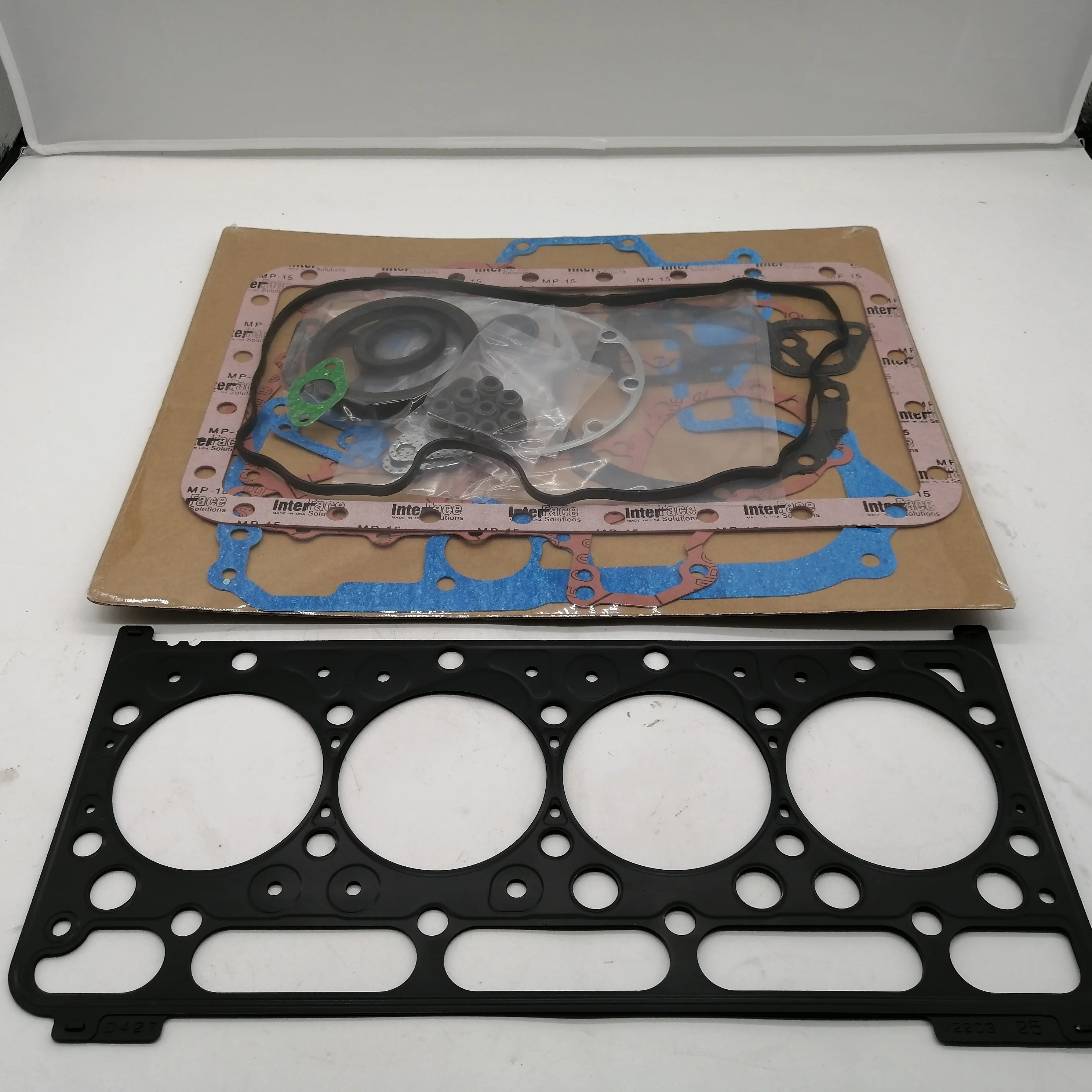 

Engine Gasket Kit V2203 V2403 Full Overhaul Kit For EX55U EX45 Excavator Overhaul Kit 07916-29505 07916-29515