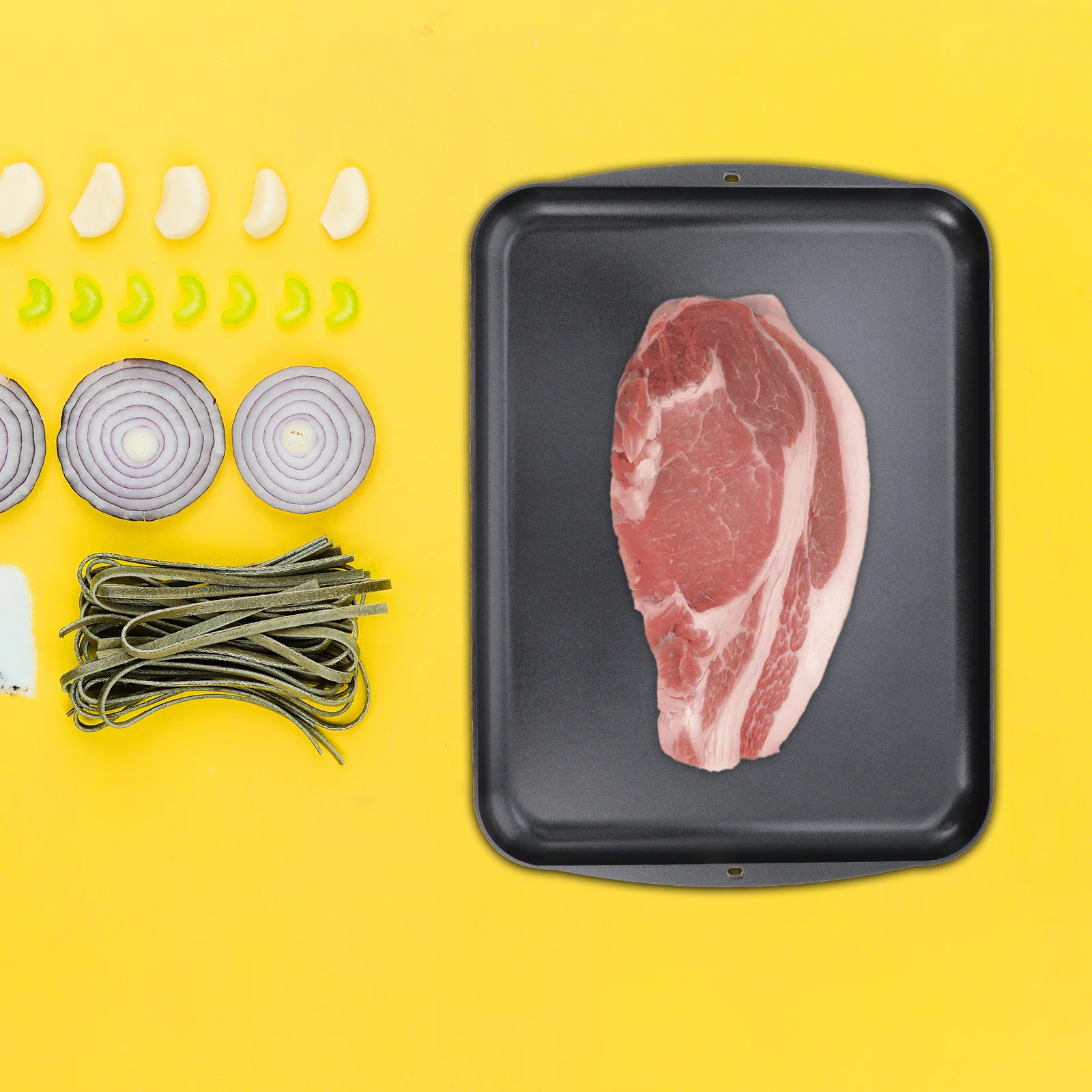

1Pcs Aluminum Alloy Defrosting Pan Fast Thawing Board for Foods Steak Chicken Pork Chop Kitchen Serving Tray Home Use
