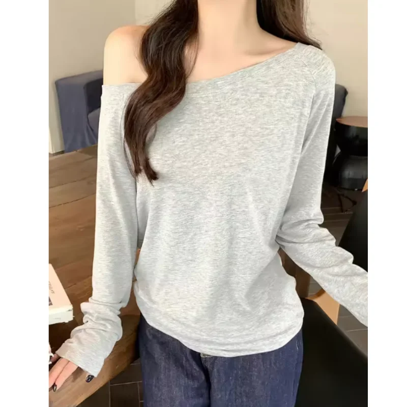 Übergroßes, schulterfreies Langarm-T-Shirt im Y2K-Stil für Damen, einfarbig, lässige Oberteile, Herbst-Basics, T-Shirts im koreanischen Preppy-Stil, vielseitig kombinierbar, neu – Detail 4