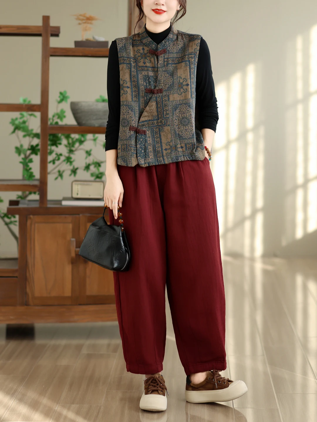 Authentic Chinese Style Print National Trend Buttonless Sleeveless Vest Retro Versatile Fashionable Top Women's Jacket