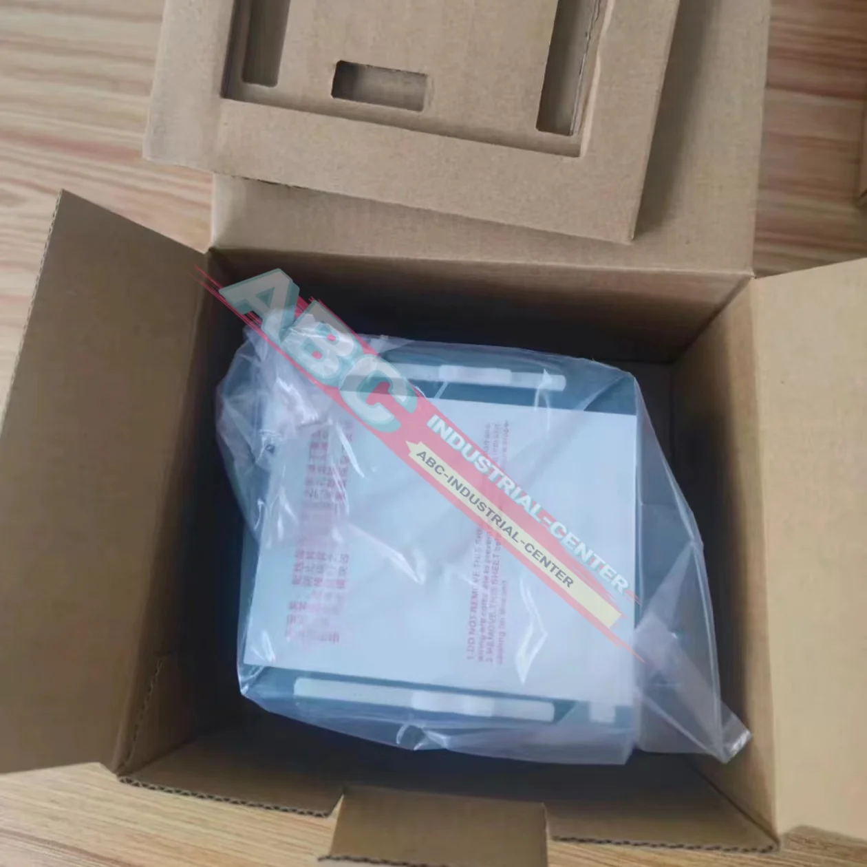 PLC 모듈 AM600-3200END 새 제품 박스 있음 AM600-4AD