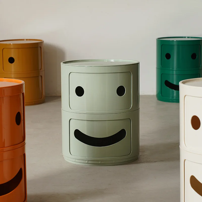 طاولة بجانب السرير مبتكرة مستديرة مبتسمة للأطفال، غرفة نوم بسيطة على الإنترنت، خزانة جانبية للتخزين من البلاستيك