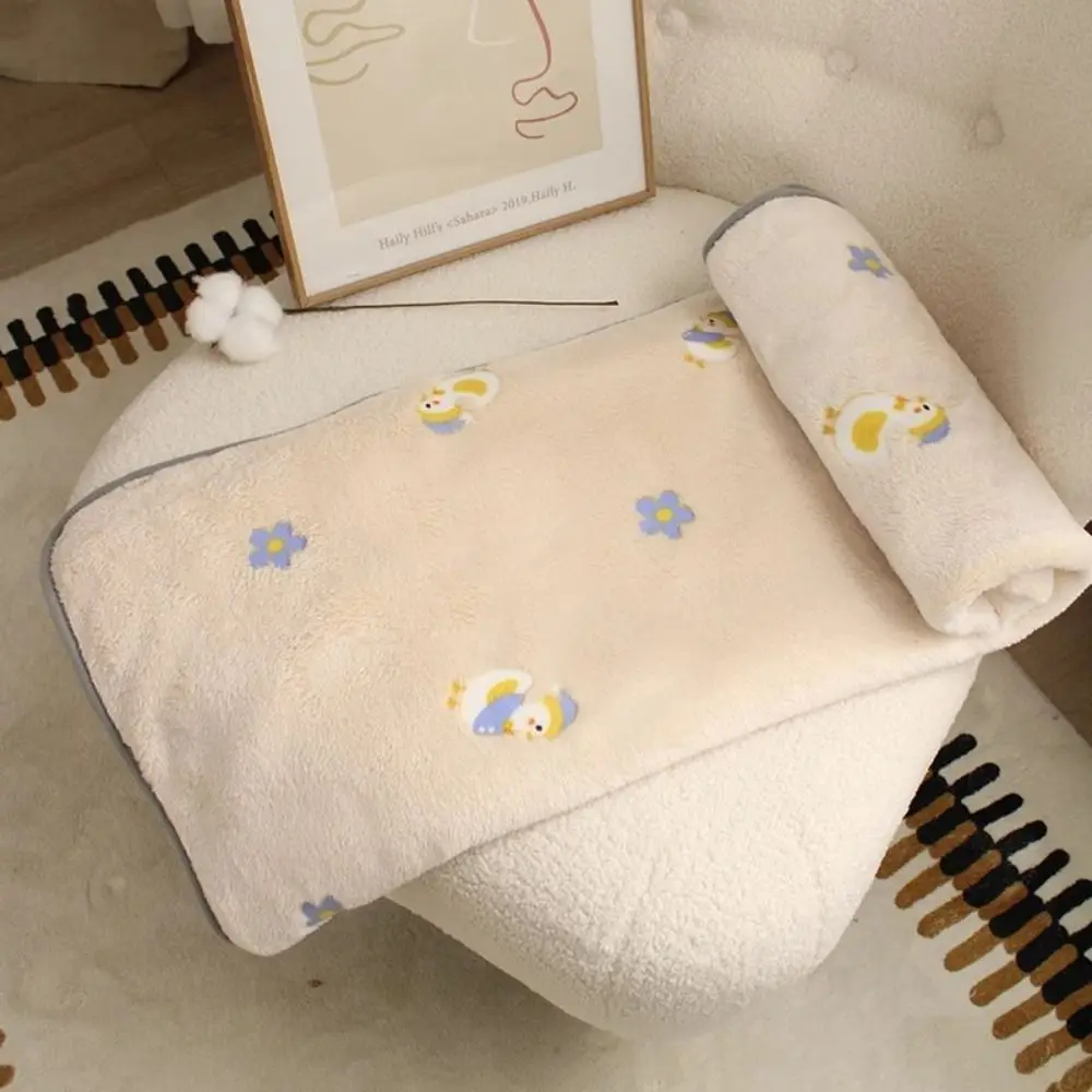 

Pet Comfortable Blanket Cute Pattern Dogs Bed Blanket Soft Breathable Warm Cat Blanket Comfortable Velvet Puppy Sleep Mat Autumn