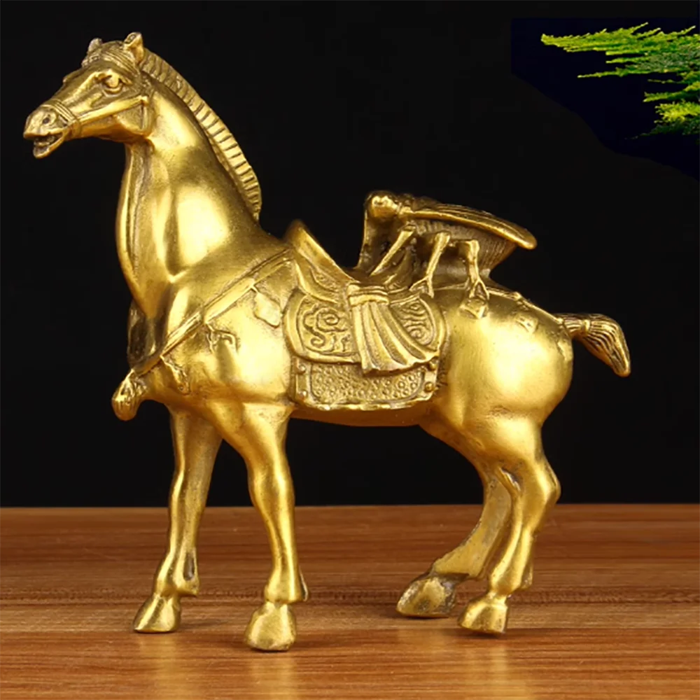 

Bronze horse wins ornament