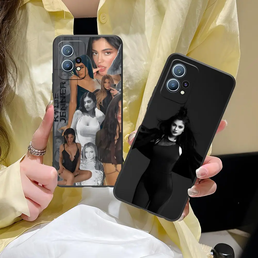 Kylie Jenner Mobile…