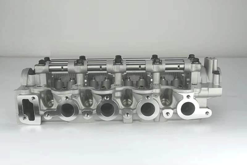 Engine Part Cylinder Head G4EH G4EK 22100-22200 22100-22250 22100-22010 22100 22100-2G501
