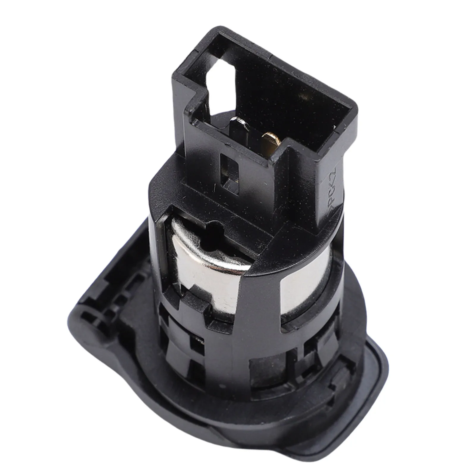 12V Car Front Power Outlet Socket Assembly 25331-3SH0A Cigar Lighter Socket For Nissan Rogue Sentra Murano Leaf Versa 2013-2024