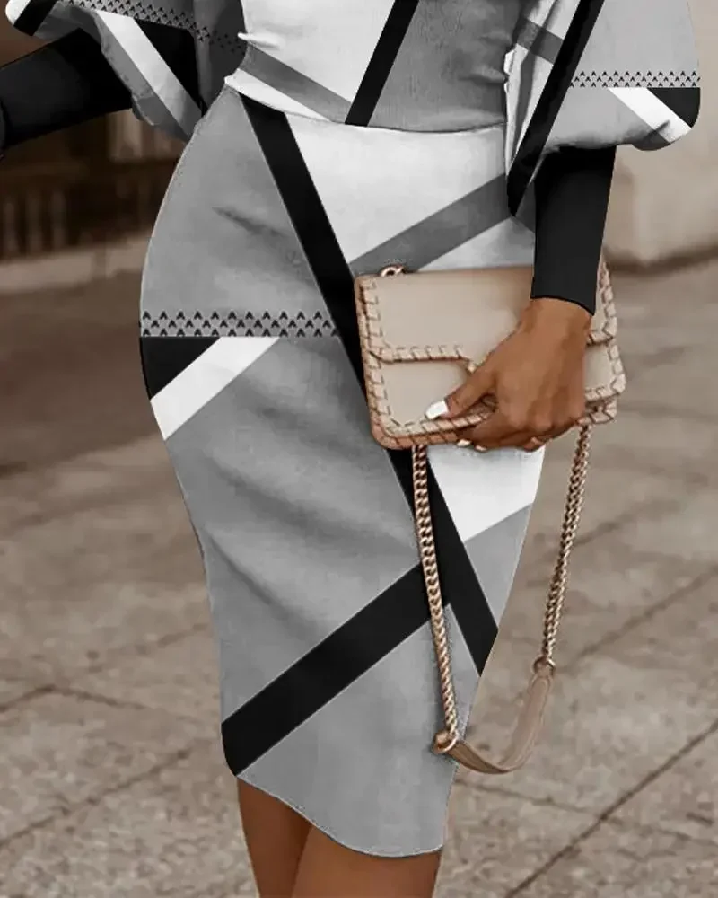 Damen-Kleid mit überkreuztem V-Ausschnitt und Print, figurbetontes Midikleid, elegantes Party- und Arbeitskleid – Detail 14
