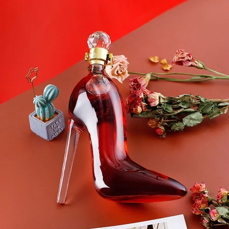 Glass High-heeled Wine Container Vodka Wine Container High-heeled Wine Pourer