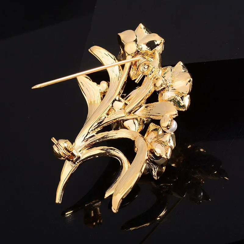 أنيقة المحكمة نمط الراقية المينا رسمت الفاوانيا بروش الصدار شيونغسام فستان باقة دبوس المرأة الإكسسوارات