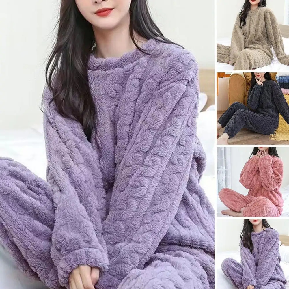 Warm Comfortable Winter Pajamas Cozy Winter Pajama Sets for Women Stylish Plush Sleepwear for Autumn with Warm Pullover Pants