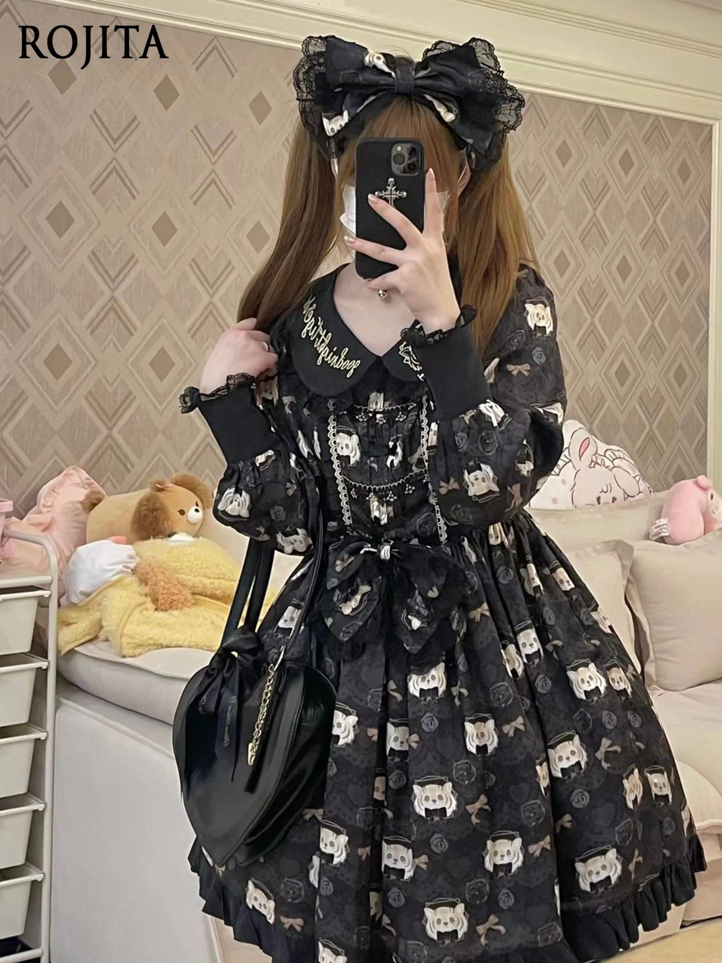 فستان لوليتا أسود لطيف فضفاض على طراز الأكاديمية للفتيات الجميلات مطبوع بياقة الدمية فستان خريفي بأكمام طويلة