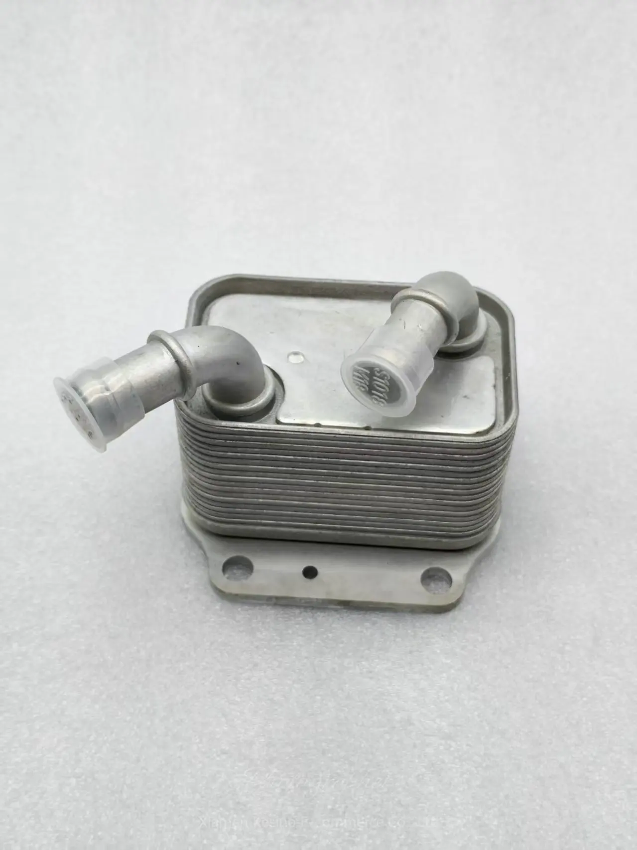 Engine Oil Cooler For Hyundai I30 I40 Tucson For Kia Ceed Optima Sportage Proceed 264102U000 26410-2U000