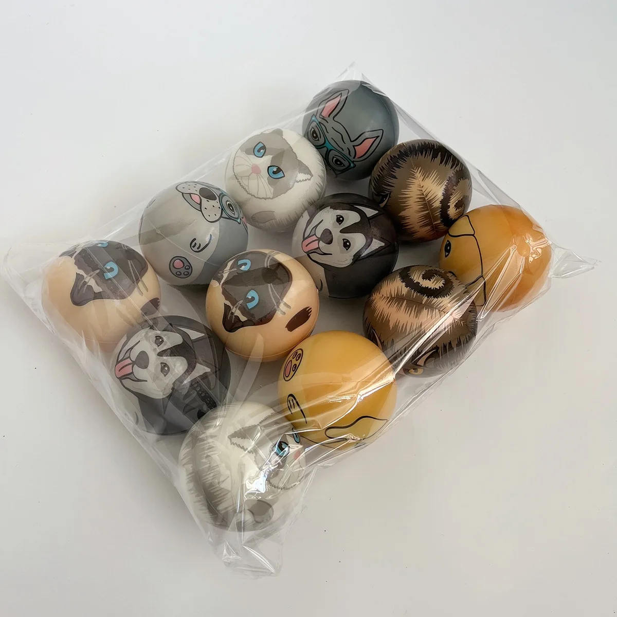 Pelota de espuma de dibujos animados para niños y adultos, juguete para aliviar el estrés, para ejercicio de muñeca y mano, 12 piezas, 6,3 Cm