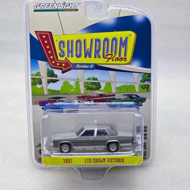 

Greenlight Diecast Alloy 1:64 1991 LTD Crown Victoria/1997 Crown Victoria Car Model Holiday Gifts Toys