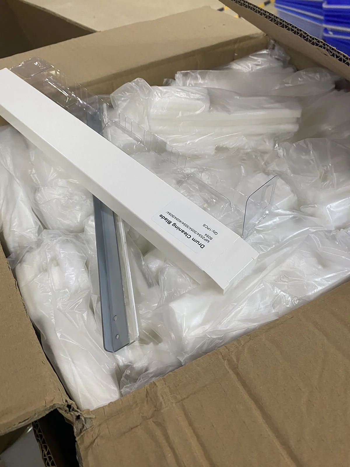 

5pcs. AD041152 AD041161 AD041158 Drum Cleaning Blade for Ricoh MP 2554 3054 3554 4054 5054 6054 2555 3055 3555 4055 5055 6055 SP