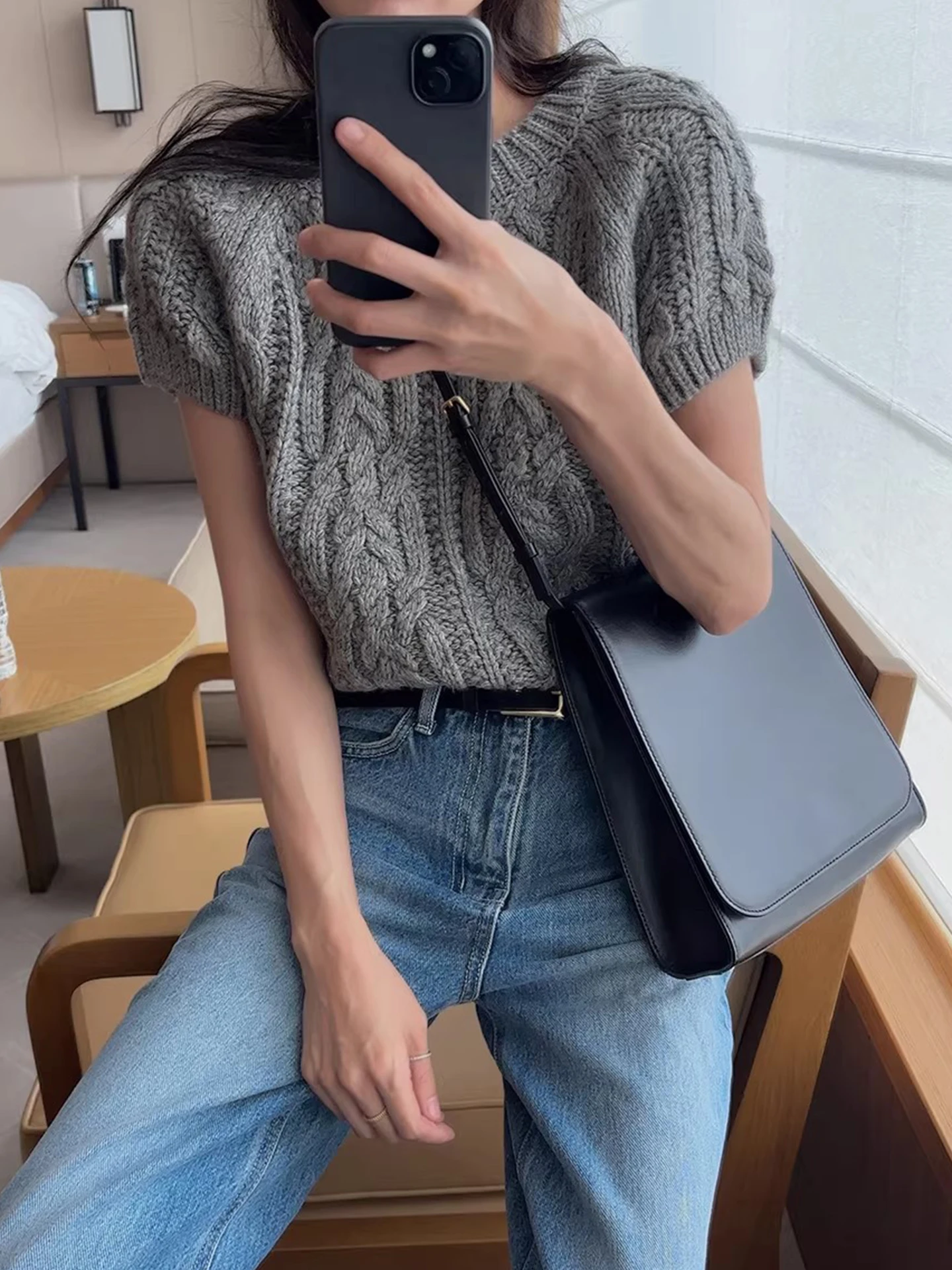 

Liangliang Heavy Industry Style Pure Color Short Sleeve Knitted round Neck Top for Women Summer New Korean Version Commute St...