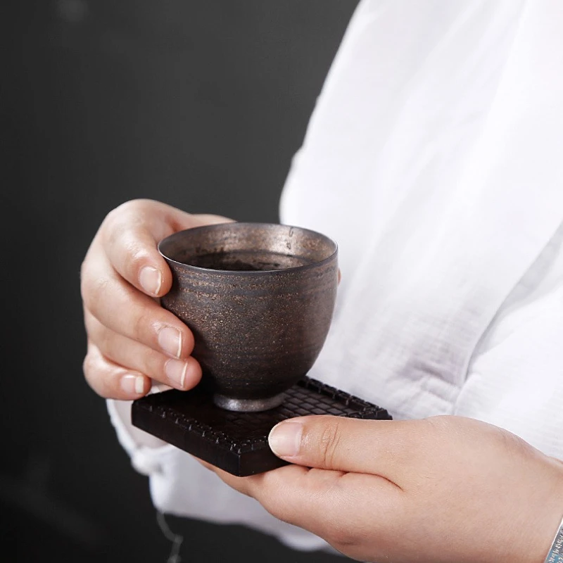 Handgefertigte Teetasse aus vergoldeter Glasur aus Keramik – handwerklich hergestelltes Eierschalenporzellan, japanisches Zen-Teeset, elegantes KungFu-Teegeschirr für Zuhause oder Geschenk