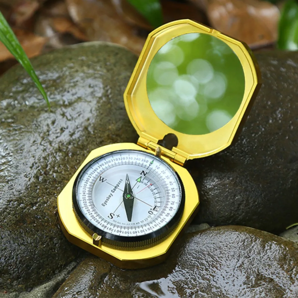 Fine Outdoor Compass, Metal Flip Compass for Hiking Geology Exploring Outdoor Activities, Provide Accurate Direction Assistance