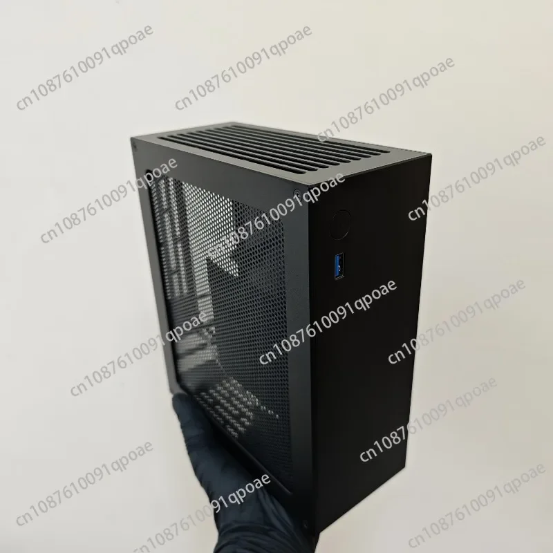 V40 Chassis, Plug-in 4060 Graphics Card Itx Chassis With Built-in 300 Watts Power Supply