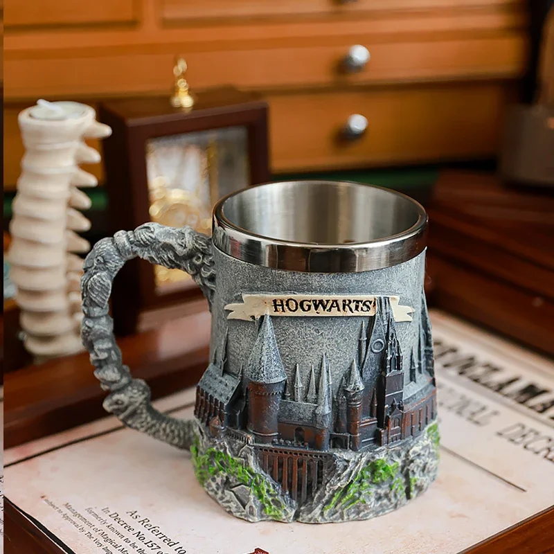 Harries Potter Peripheral Mark Mug Hogwart Castle Embossed Ornaments Kreatywny kubek do piwa Uchwyt na długopis Urodziny Zbieraj prezent