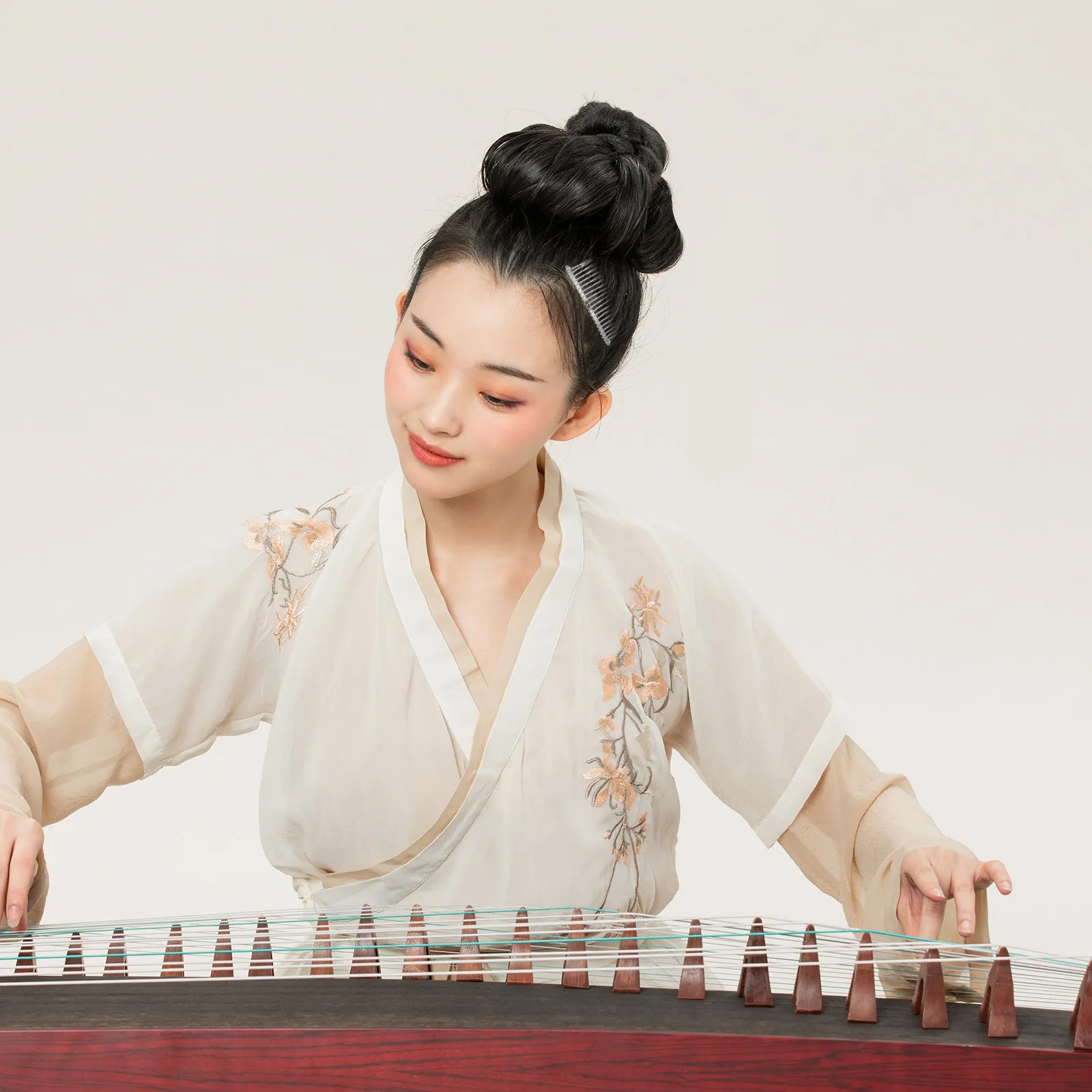 

Набор из 10 штук: Изысканные металлические гребни-заколки для волос для женщин, для особых случаев, свадеб, вечеринок, выпускных, церковных мероприятий, повседневной носки, элегантные