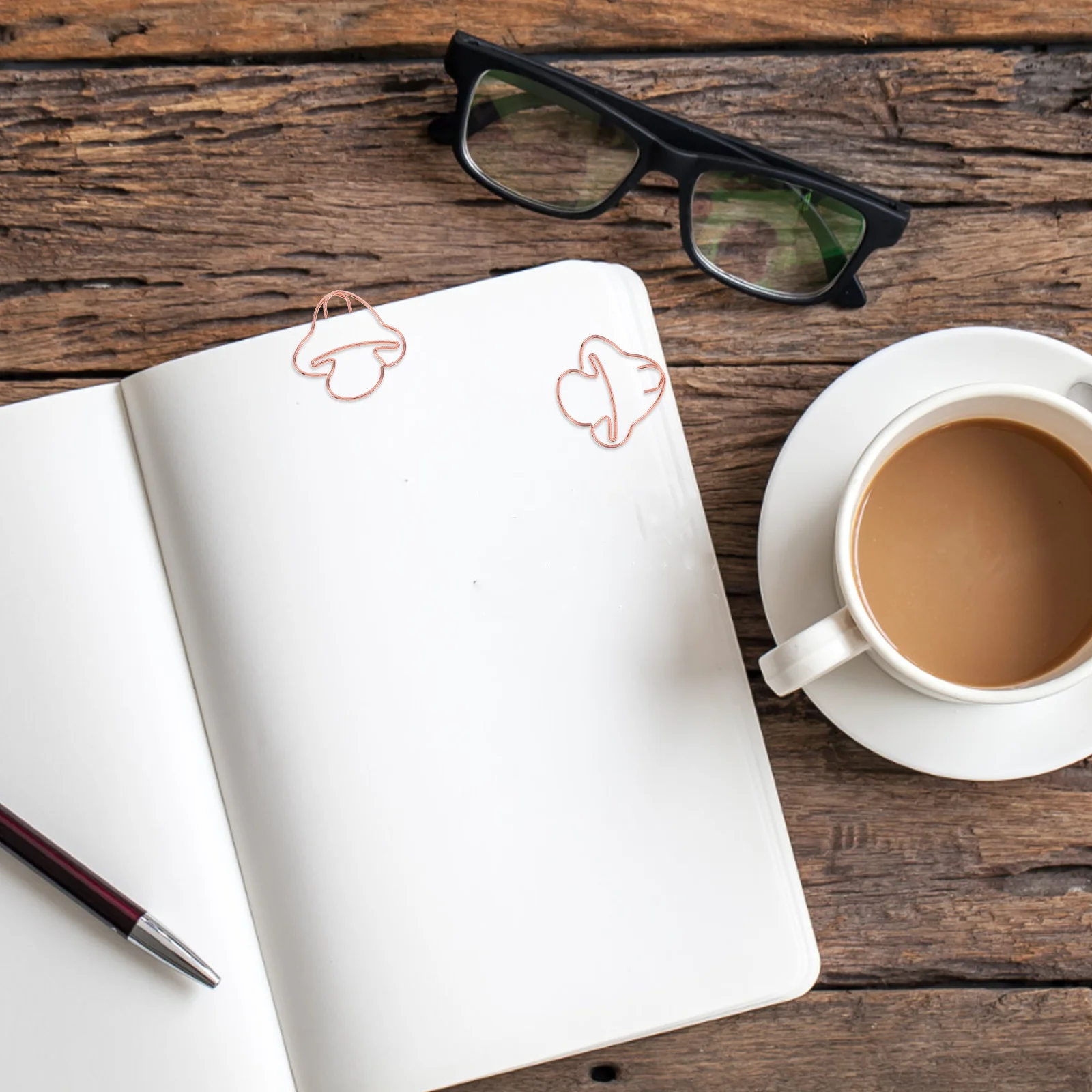 50Pcs Cute Mushroom Paper Clips Gold Finish Bookmarks Photo Holders Envelope Seals Office School Documents Accessories