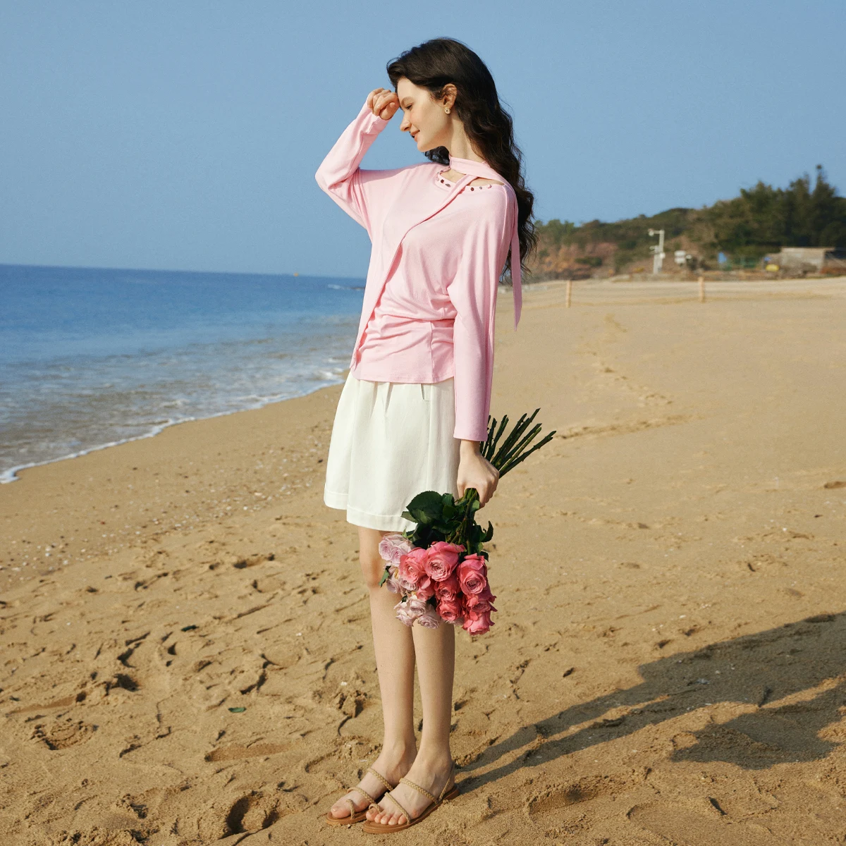 Olrain camisetas femininas slim fit 2026 primavera elegante manga comprida malha senhoras camisetas estilo doce cinto de gravata tops femininos o58ct003139