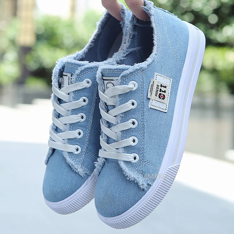 2020 Spring Summer Women Canvas Shoes Hot New Flat Sneakers Women Casual Shoes Low Upper Lace Up White Shoes 35-41