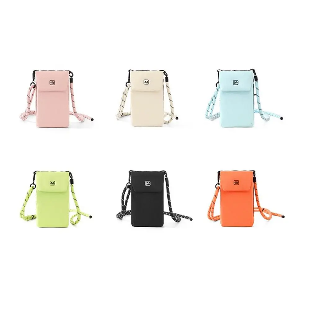Fashion Nylon Mobile Phone Bag Lightweight Vertical Storage Crossbody Bag Zipper Closure Waterproof Phone Purse Daily Use view 5