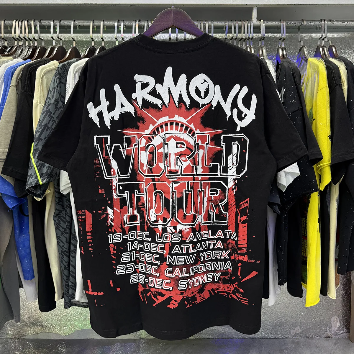 Harmony Beaded Print Loose Oversized Casual Round-neck T-shirt for Men and Women Summer Style