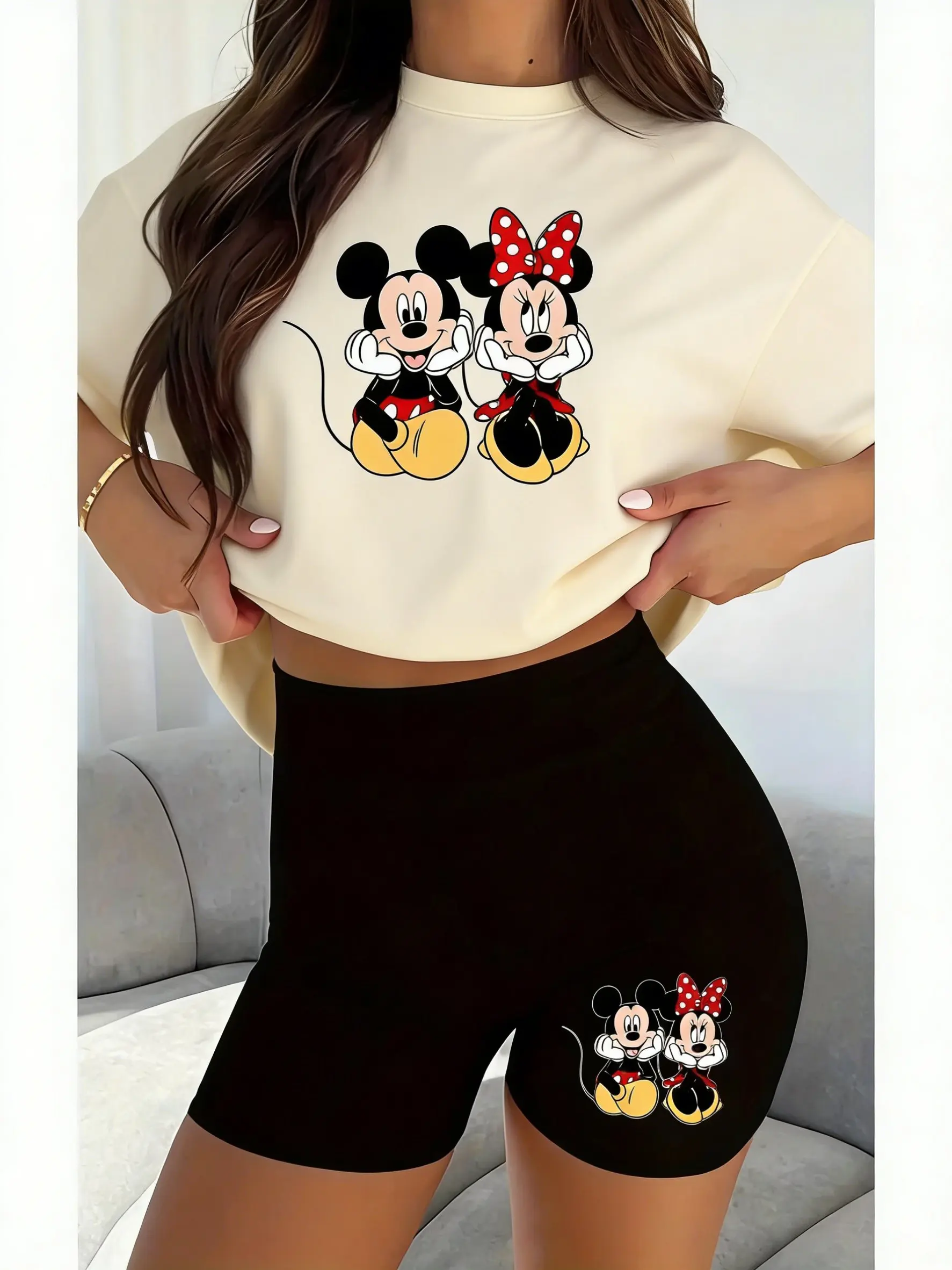 Camiseta con gráfico de Minnie de Disney para hombre y mujer, ropa de calle de gran tamaño, camiseta de manga corta, Top informal de verano con estampado de dibujos animados, ropa Y2k, 2026