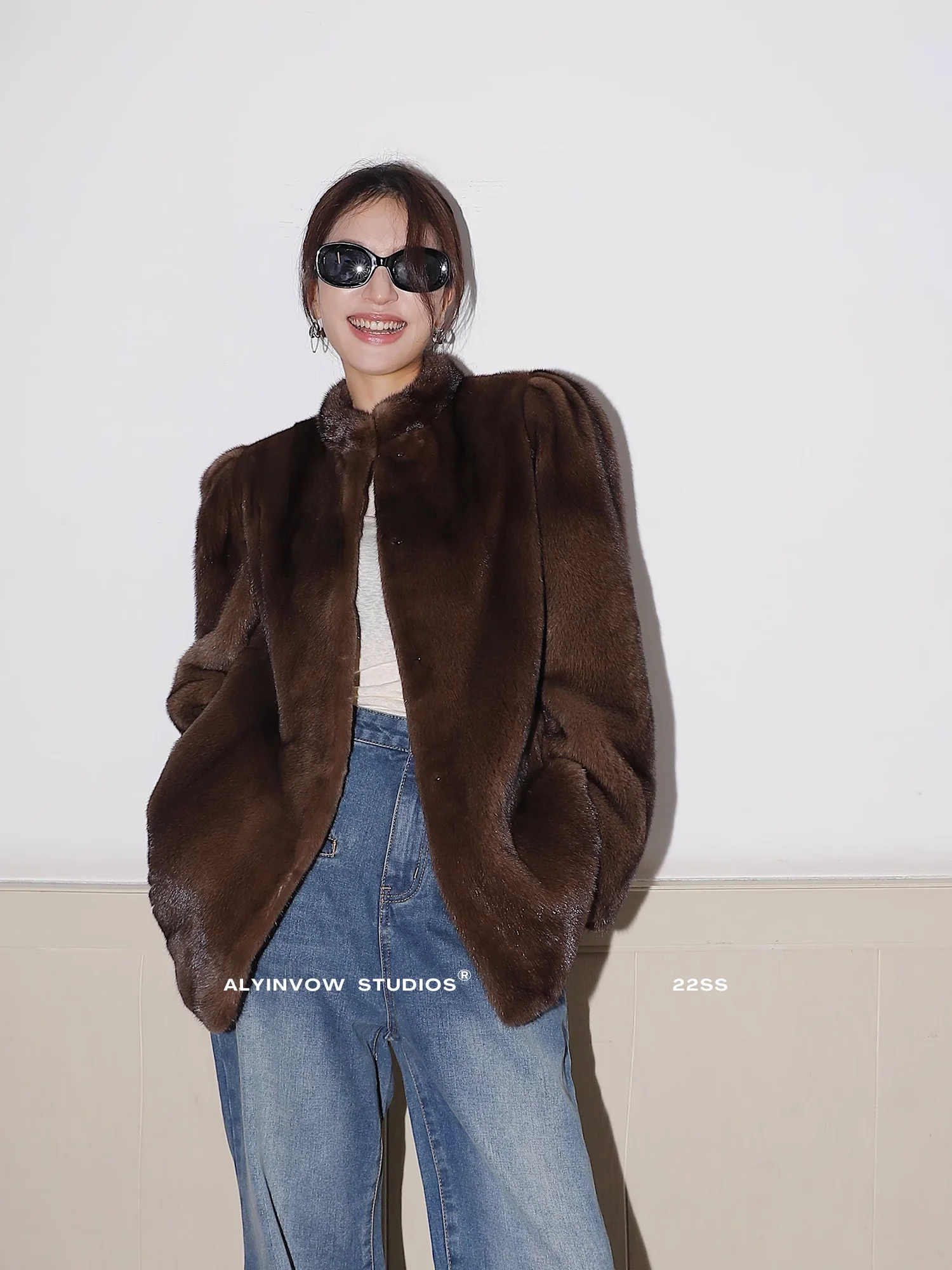 HDHOHR 2024 New Real Mink Fur Coats Women Fashion High Grade Whole Fur Women Coat Winter Thick Warm  Real Mink fur Jackets Femal