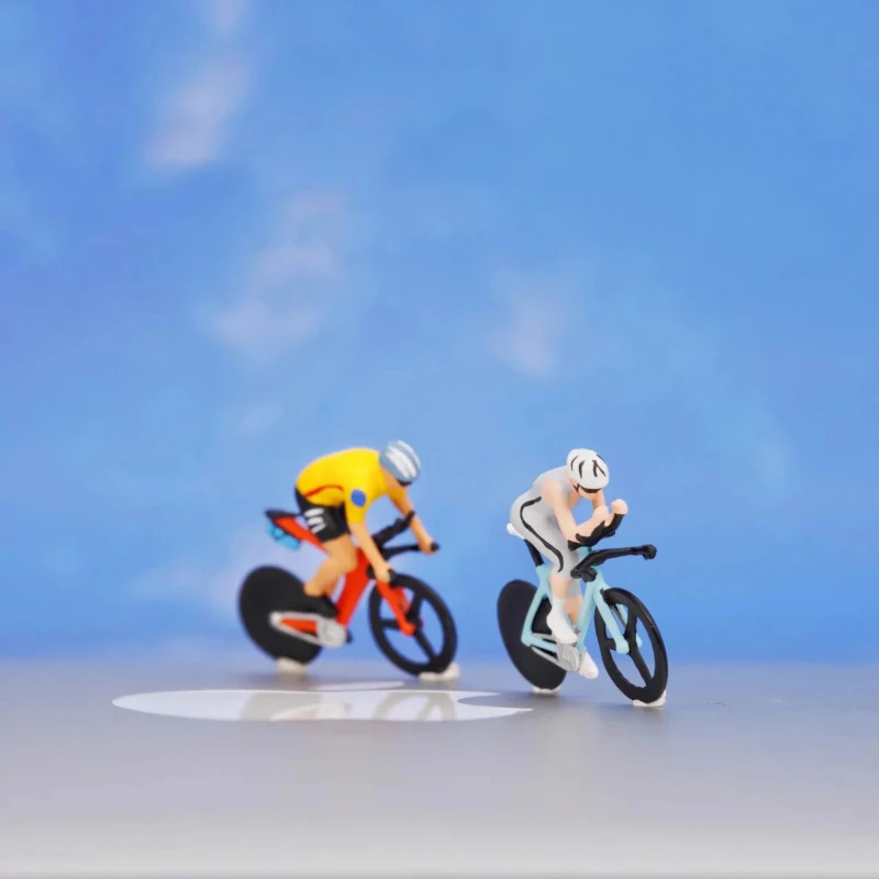 1/64 Road Bike Racing Resin Diorama Miniature Figure 1/87 Figures Model DIY Microlandscape Scene Accessory Decoration Fans