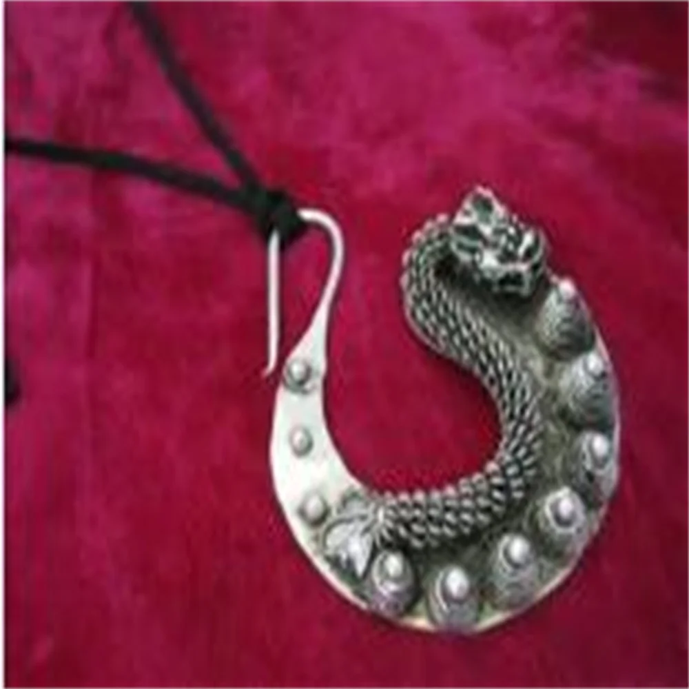 Miao Landelijke Dongzhai Nationale Wind Retro Ketting Handgemaakte Miao Zilveren Hanger Vallen Hanger