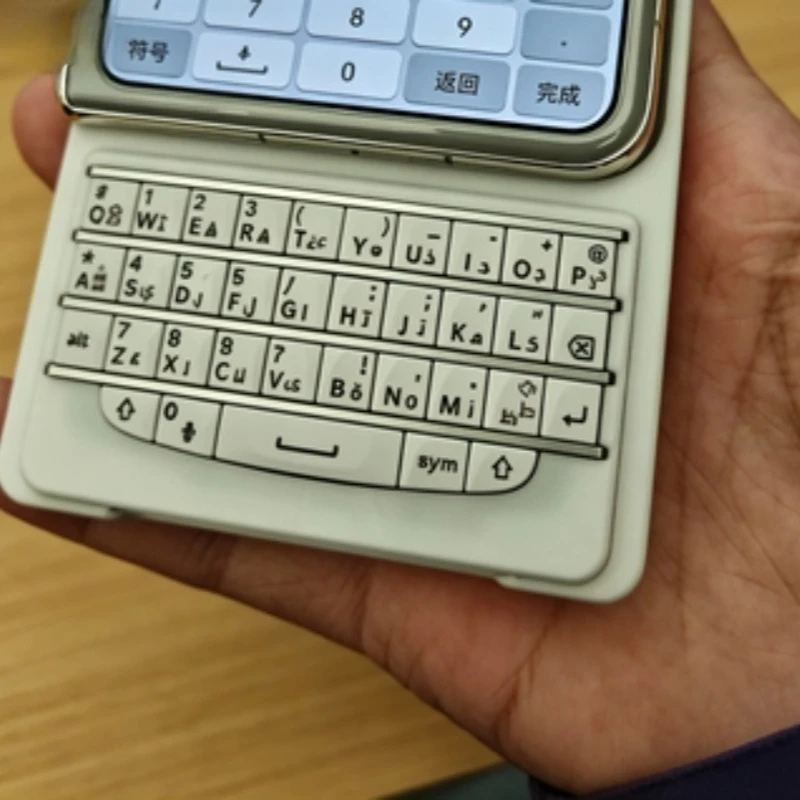BlackBerry Q10 Bluetooth Keyboard Customized Type-C Charging Port RGB for Samsung Zflip Phone Case Arabic Version Mini Keyboard