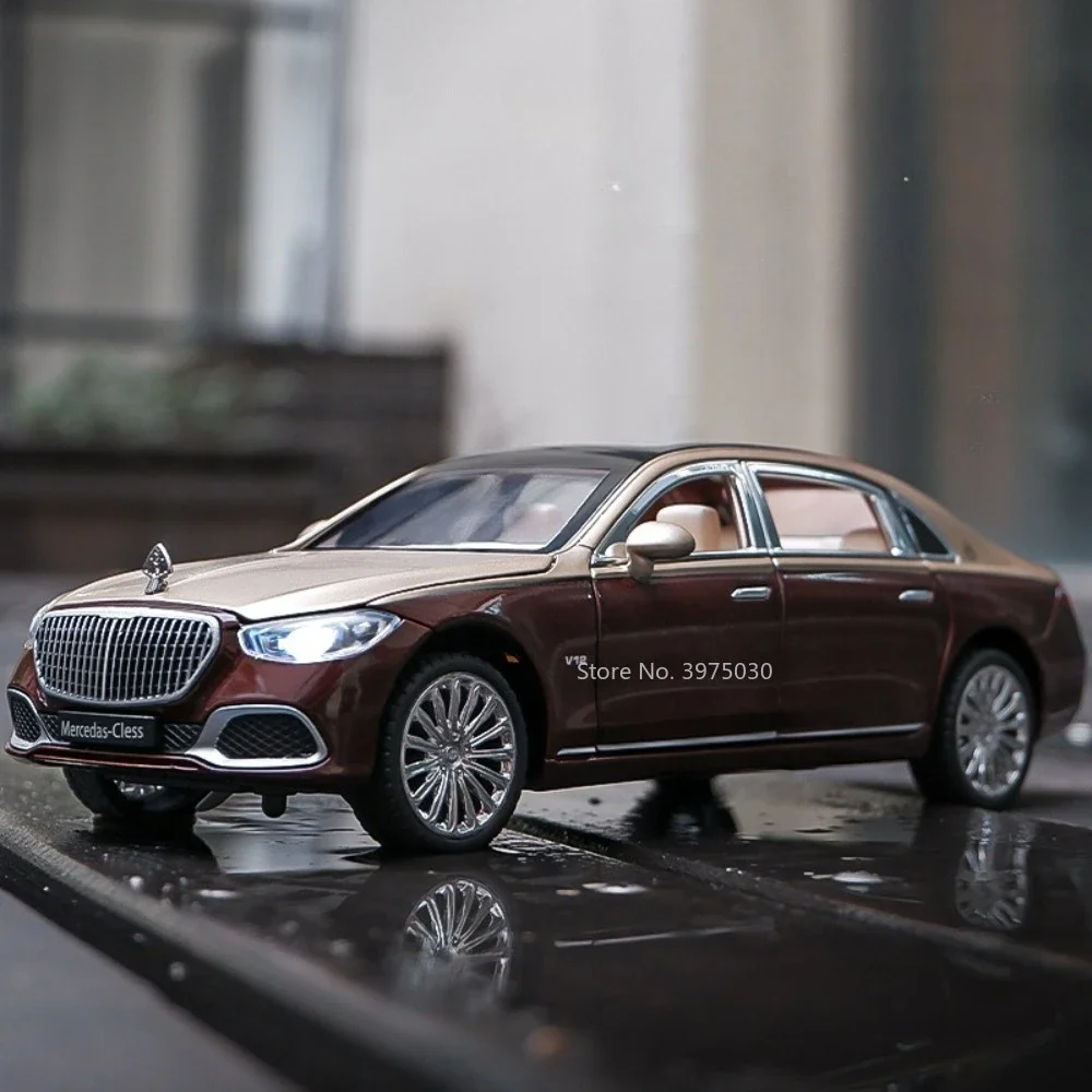 

1/24 Simulation Maybach S680 Alloy Car Model Toys Diecast Metal Toy Vehicle Model Sound And Light Collection Decoration For Kids