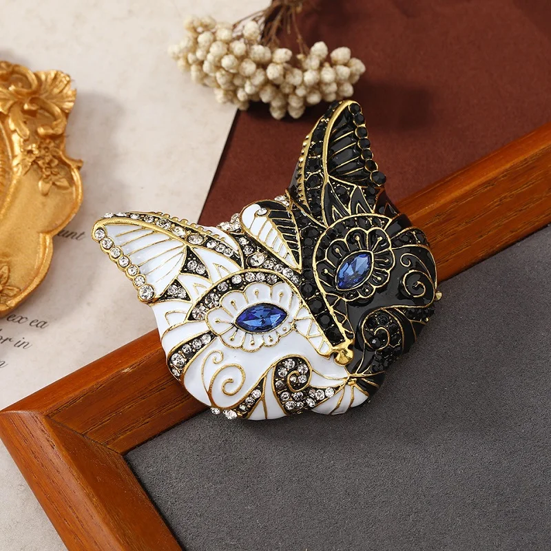 Wuli&baby Enamel Cat Face Fox Head Blue Crystal Eye Animal Big Brooch For Coat view 5