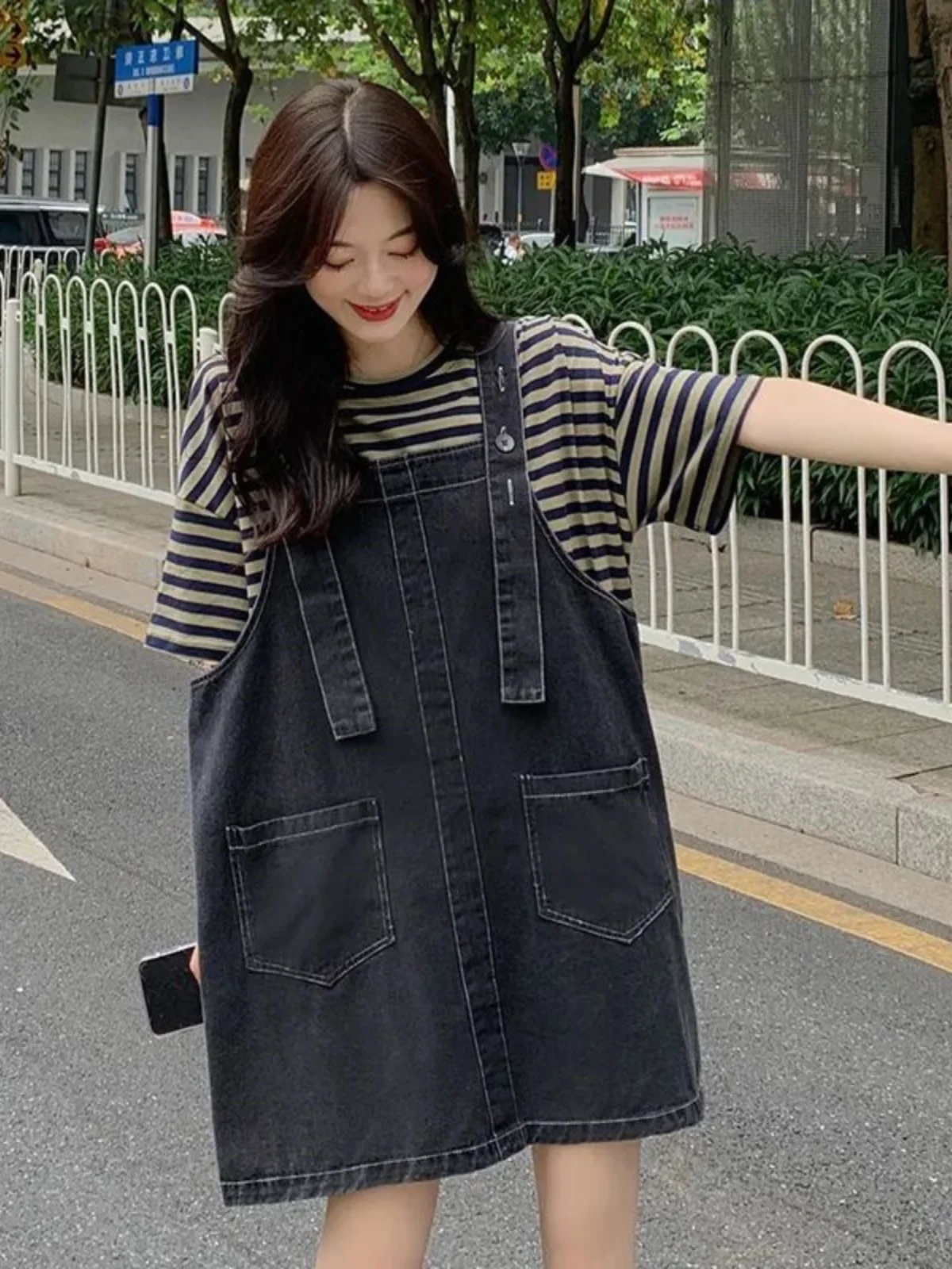 

Summer plus Size Korean Striped T-Shirt And Denim Dress Women's Fashion Top with Strap Two Piece Set Short Sleeve round Neck