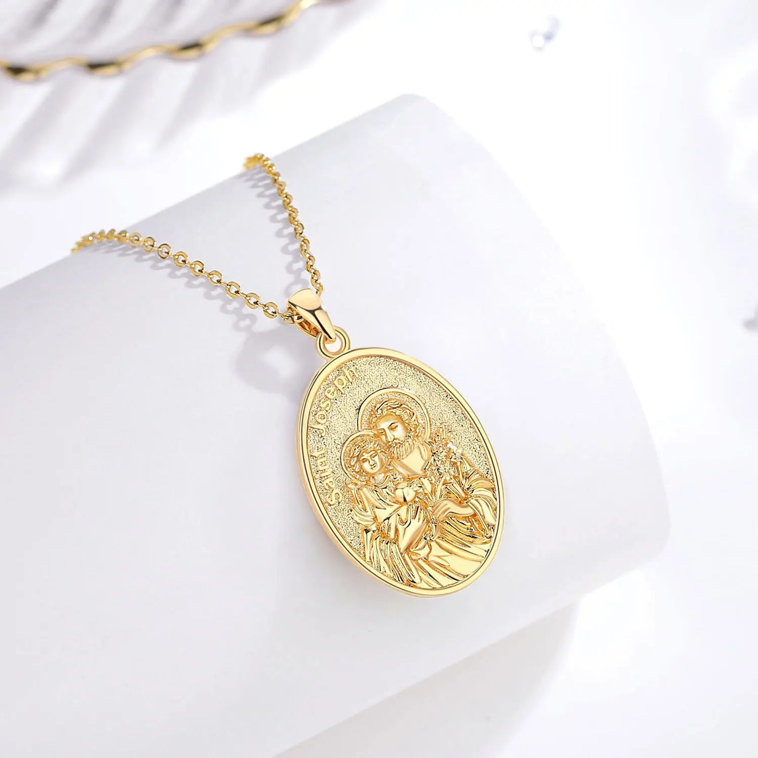 Eudora Heiliger Josef Halskette aus 925er Sterlingsilber, 18 Karat vergoldet, mit Gebetsmedaille, religiöser Schmuck, Geschenk für Männer und Frauen – Detail 7