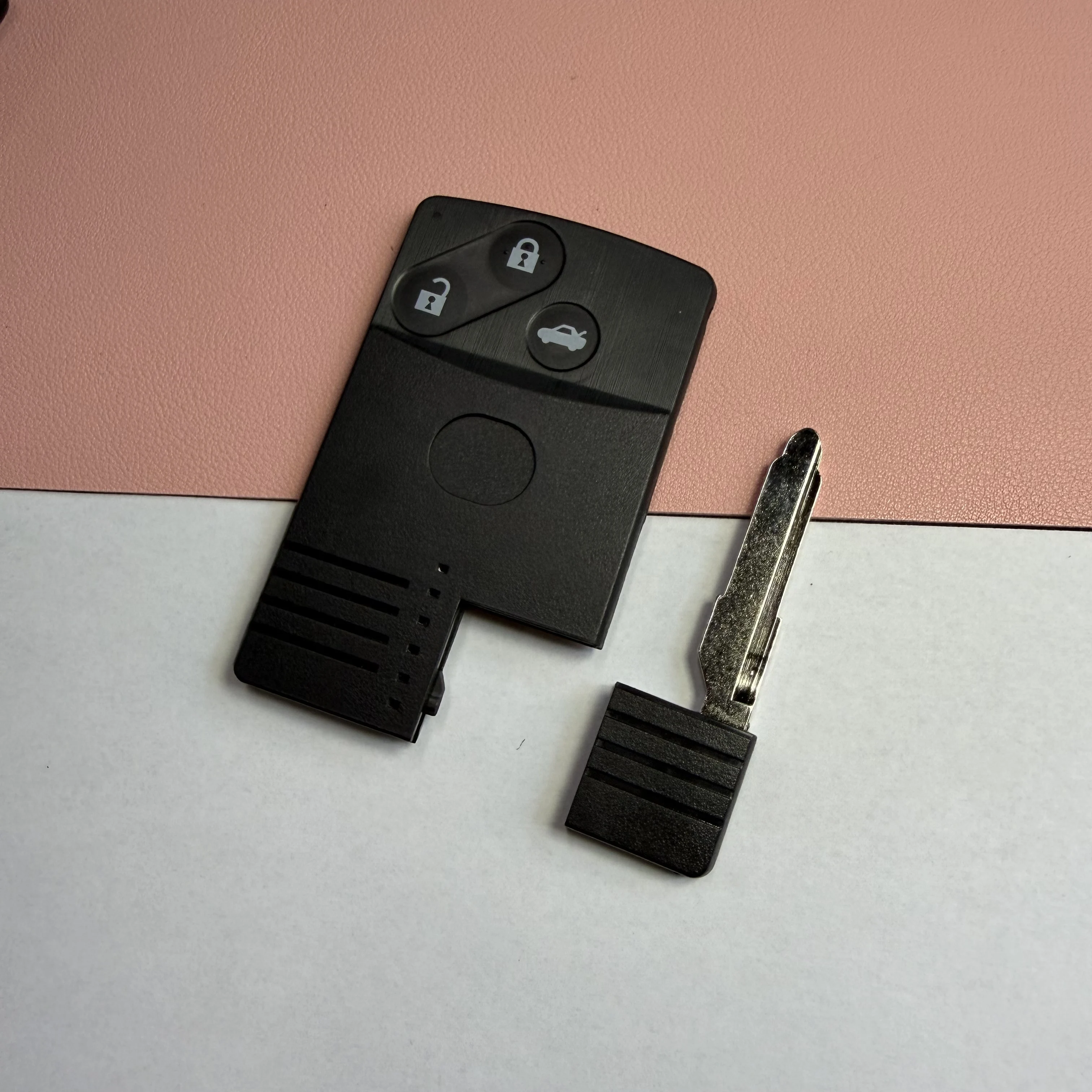 2 3 4 Buttons Car Key Fob Shell Case Housing for Mazda 5 6 8 CX7 CX-9 RX8 Miata MX5 Verisa MPV CX-7 CX9 view 4