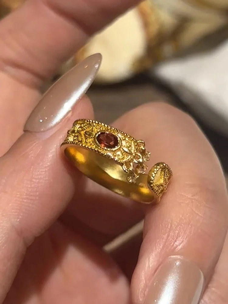 

Новое кольцо из серебра S925 с красным цветком в китайском дворцовом стиле, резное, модное ювелирное украшение для женщин, круглое, с цветочным узором