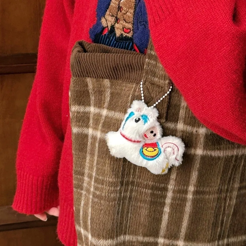 محظوظ سحر 2026 سنة الحصان الحصان قلادة المفاتيح التطريز زودياك التميمة محاكاة نابض بالحياة الحصان حلية سيارة سحر #2