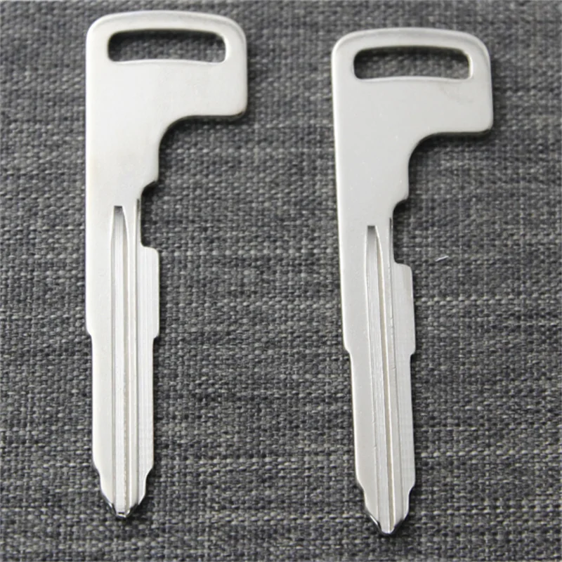 

5pcs Smart Control Car Key Blade for Nissan Mitsubishi Lancer Outlander Sport RVR ASX Replacement Remote Uncut Key Blade Blank